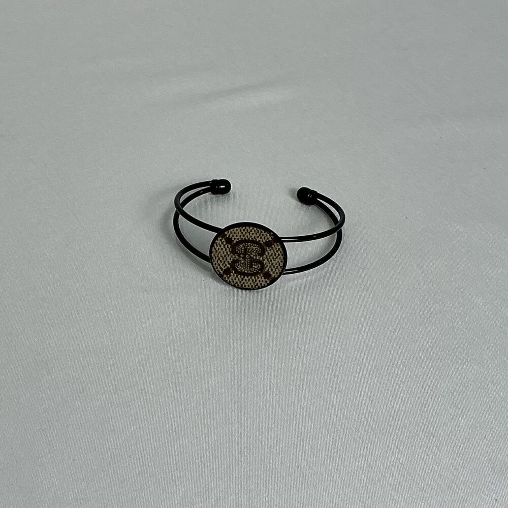 Gucci Monogram Canvas GG Black cuff Bracelet - Picture 2 of 5